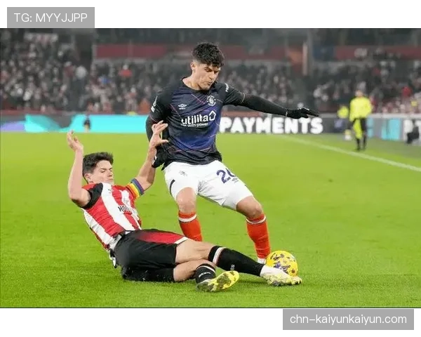 保级生死战前瞻：谢菲联对阵卢顿，价值六分的直接对话